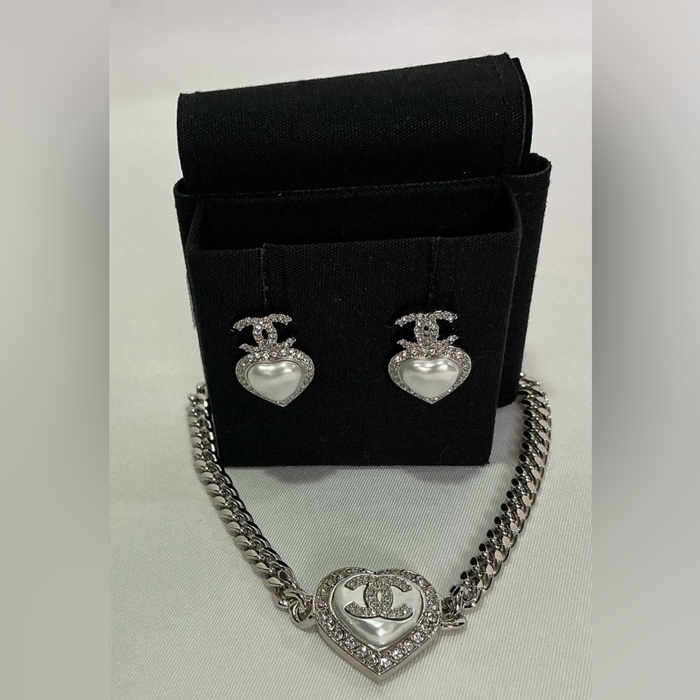 Chanel Silvery White Pearl Heart w/Crystals Necklace AND Earring Set New